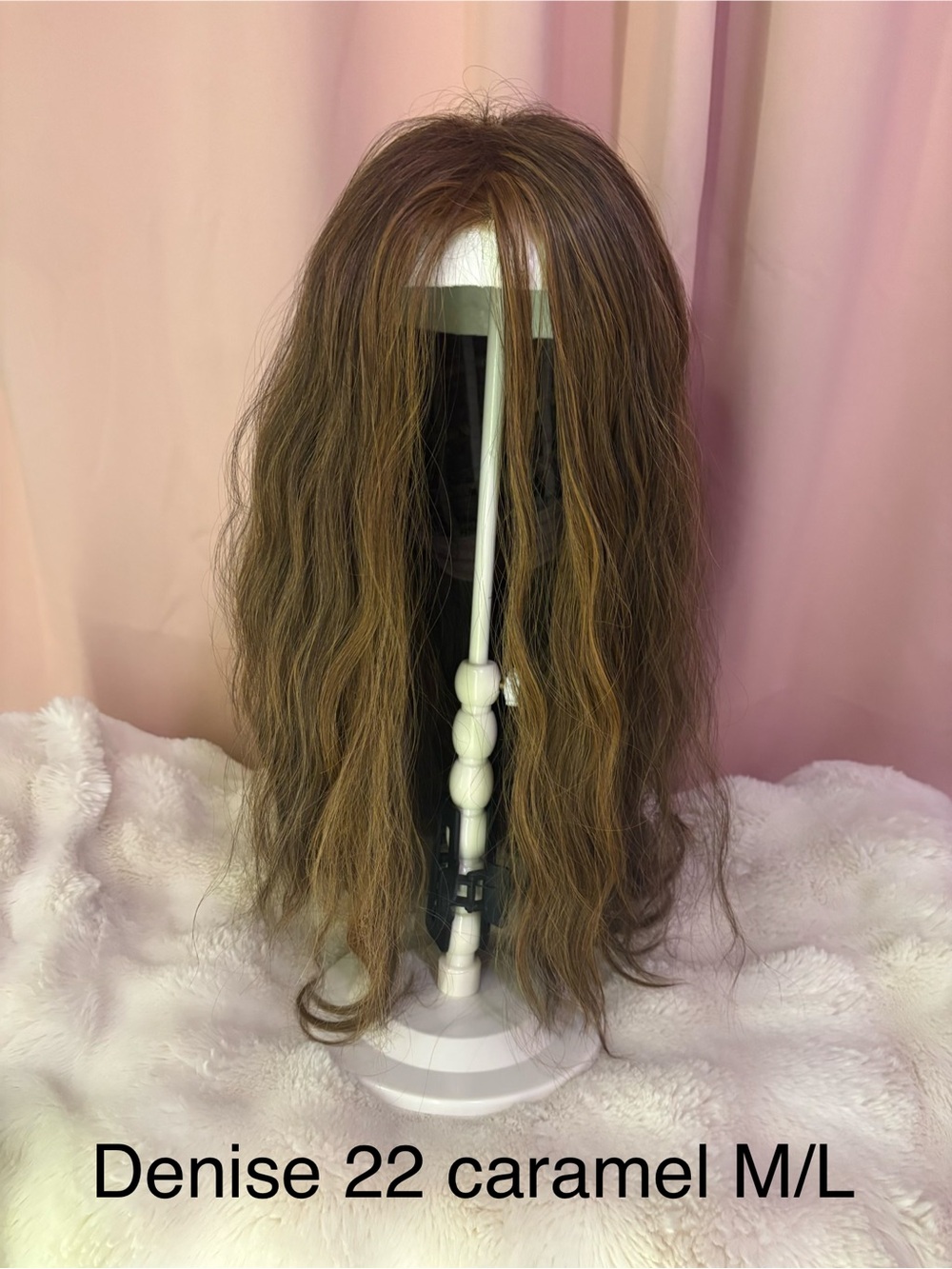 JB Extensions synthetic glueless wig Denise 22 Caramel M/L precut snowflake lace